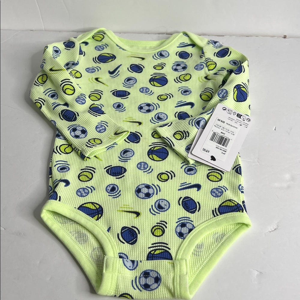 Kids Nike Set - Picture 4 of 8
